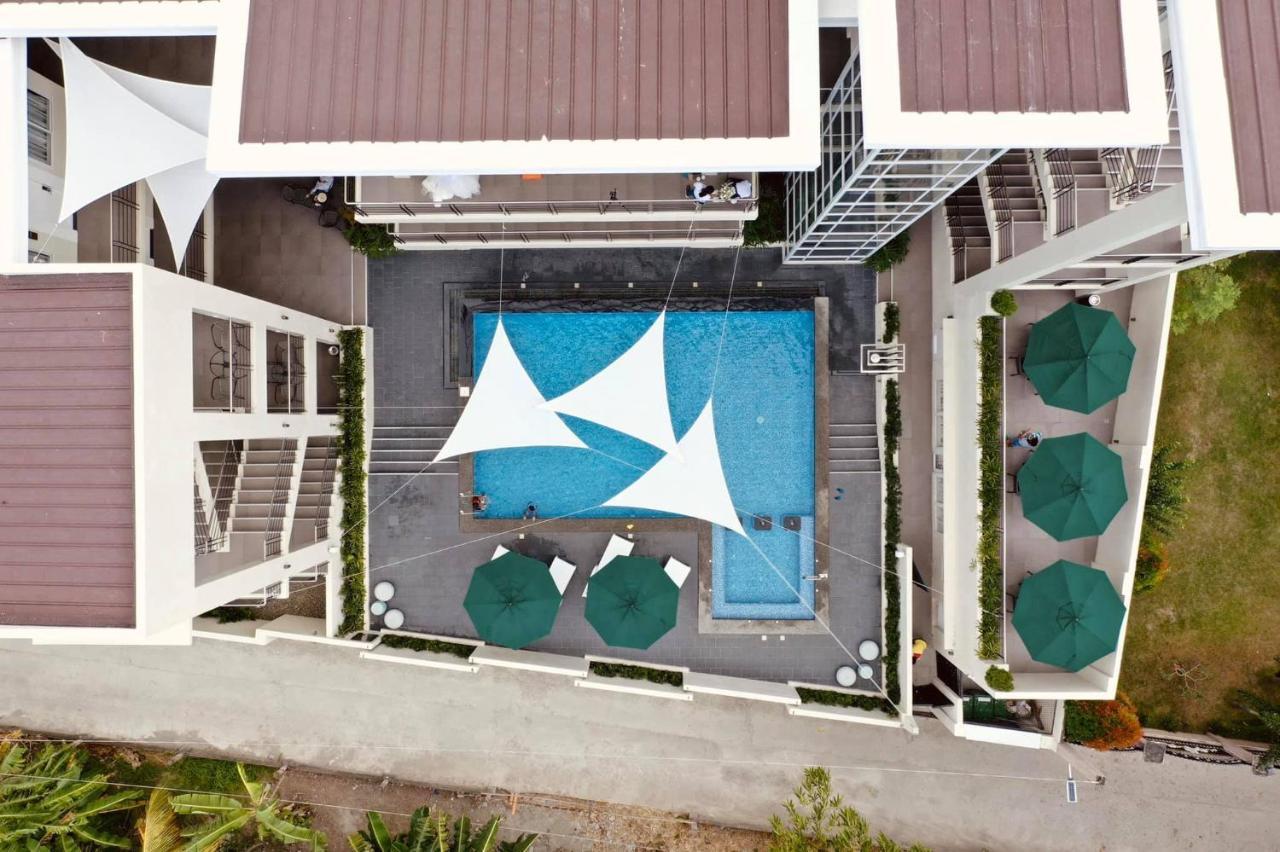 Rovira Suites دوماغيتي المظهر الخارجي الصورة