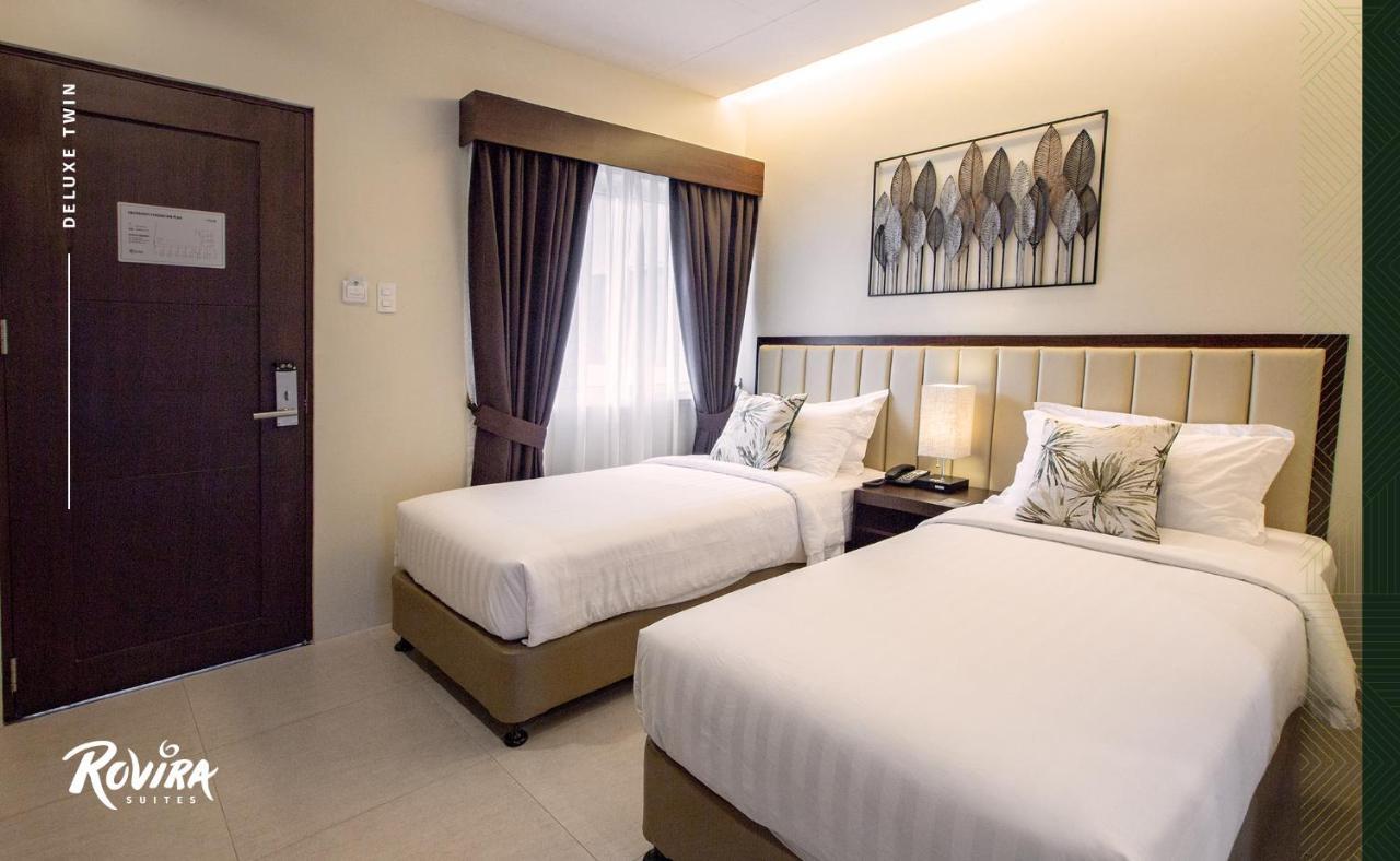 Rovira Suites دوماغيتي المظهر الخارجي الصورة